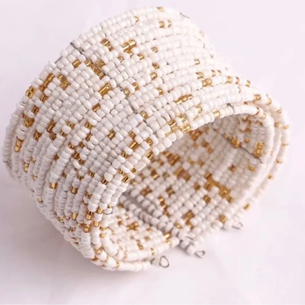 BOHEMIAN BEADED BRACELET